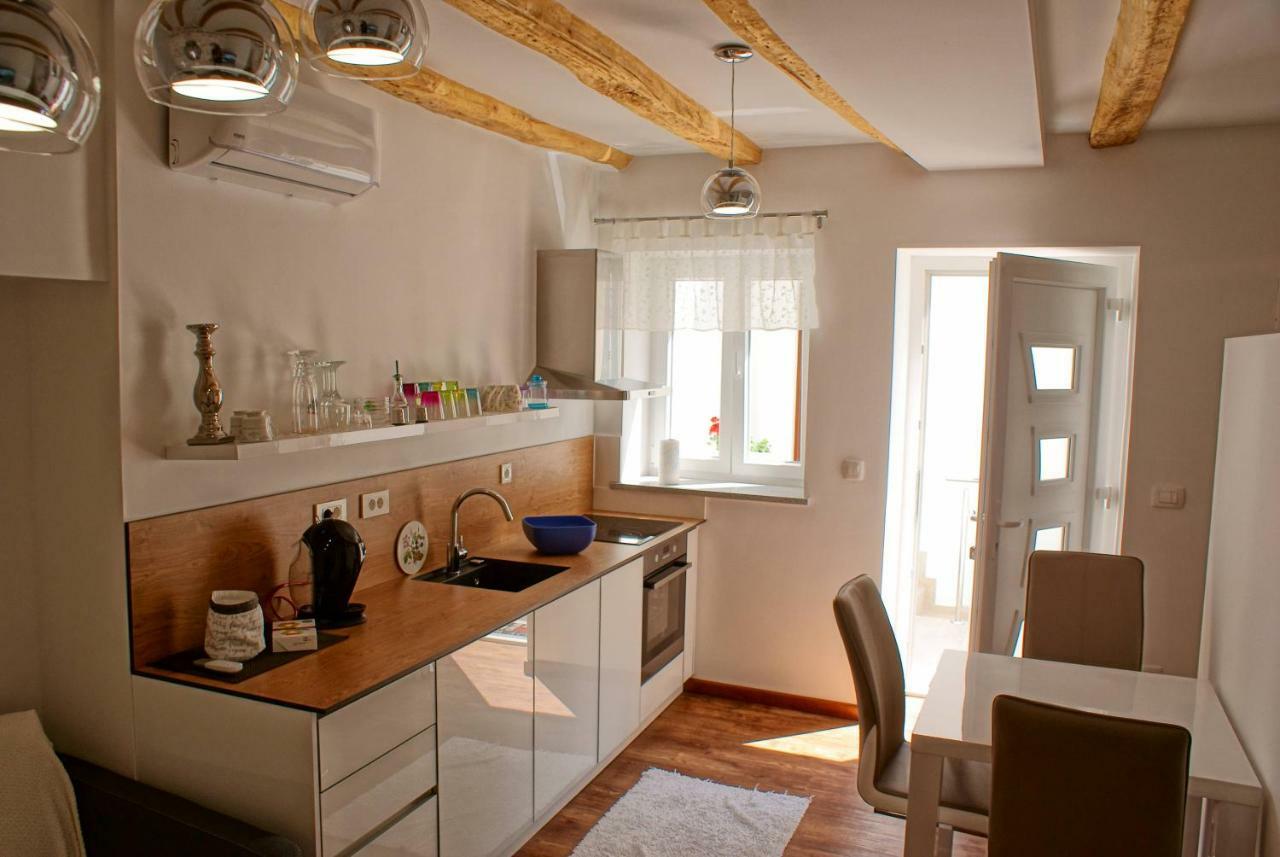 Luxury Apartment Luka Omis Luaran gambar