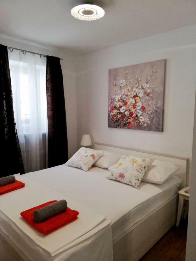 Luxury Apartment Luka Omis Luaran gambar