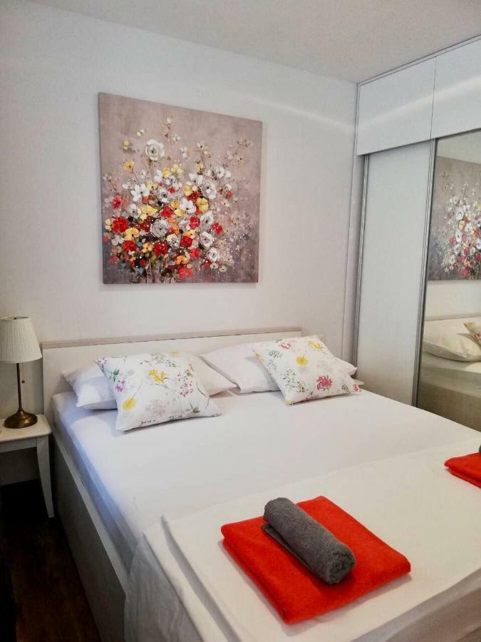 Luxury Apartment Luka Omis Luaran gambar